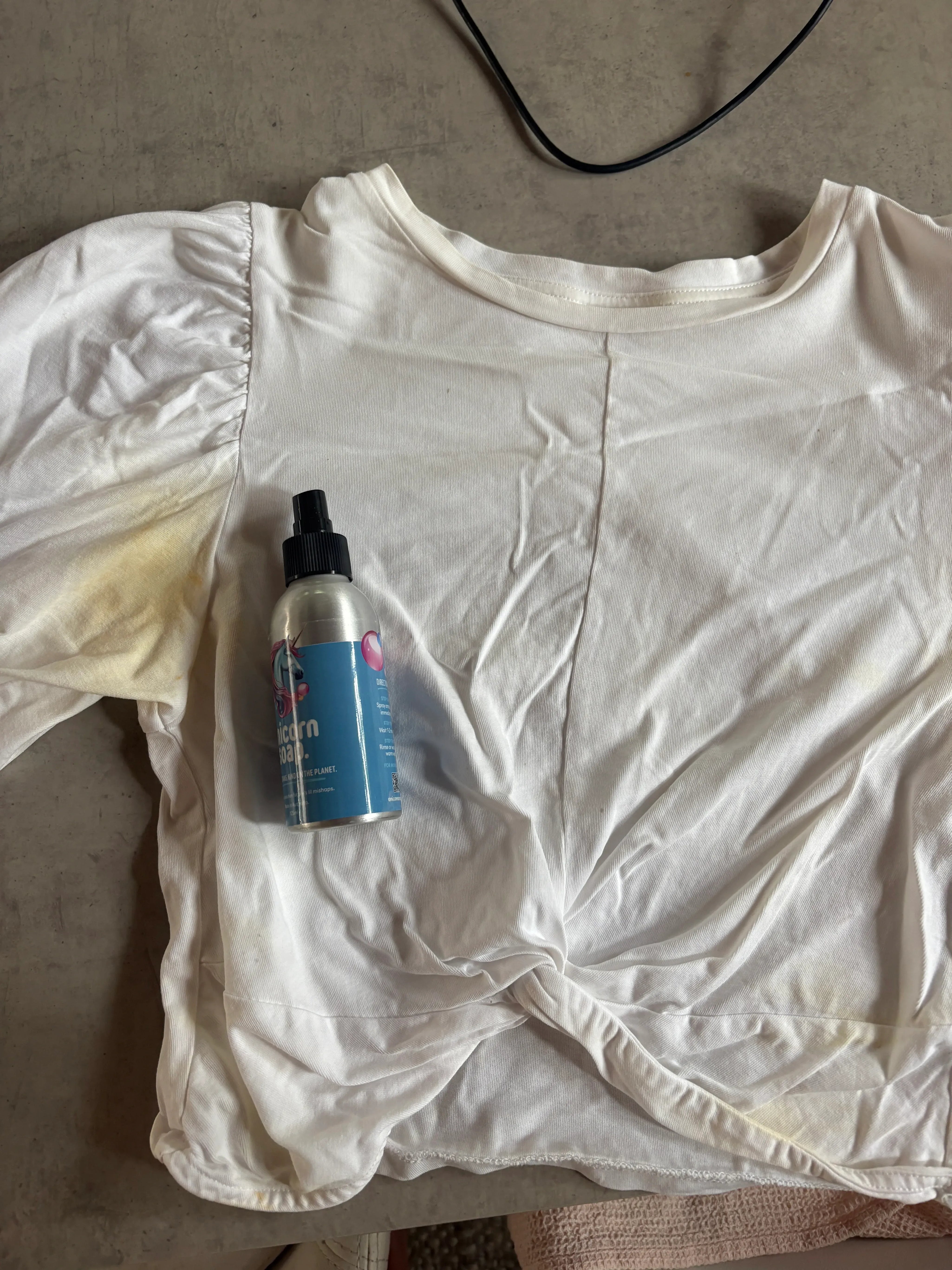 YELLOW ARMPIT STAINS?